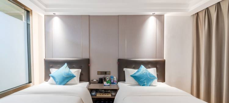 艺龙瑞云酒店(天等县教育局店)图片