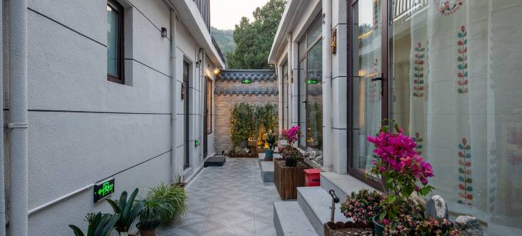花筑·泰山橡薇民宿(红门登山口店)图片