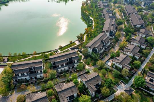 重慶山前宋品酒店