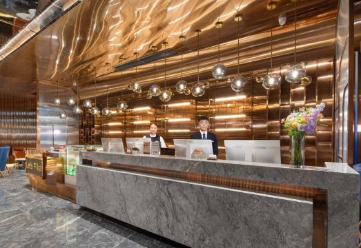 宜尚PLUS酒店（广州珠江新城五羊邨地铁站店）外景图