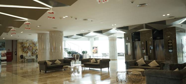 三宝垄 MG 塞托斯酒店(MG Setos Hotel Semarang)图片