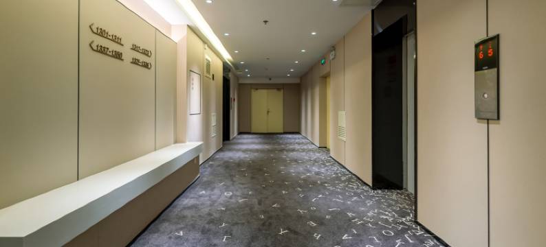 加雅酒店(凤城二路青少年中心地铁站店)图片