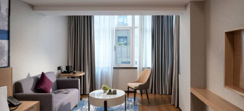 长沙华信酒店(五一广场火车站地铁站店)图片