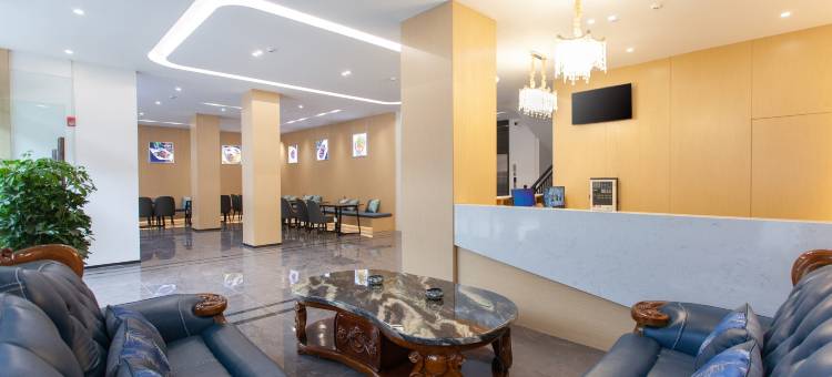 派酒店(巴塘中山广场店)图片