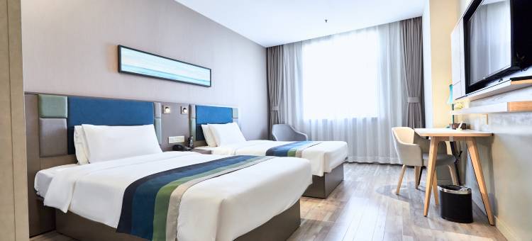 如家商旅酒店(辽阳火车站白塔公园店)图片