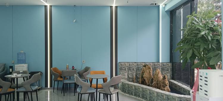 蓝渔智能酒店(汉中高铁站店)图片