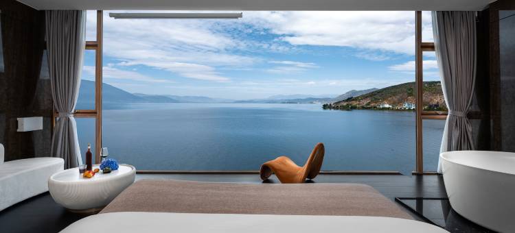 泽海上居海景度假酒店(大理洱海店)图片