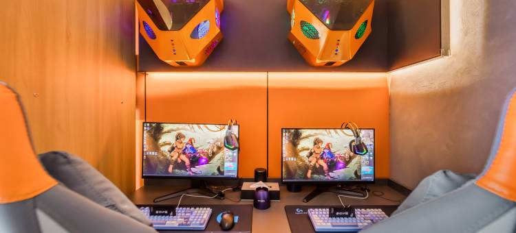 拉铂尔电竞酒店(观音桥九街店)图片