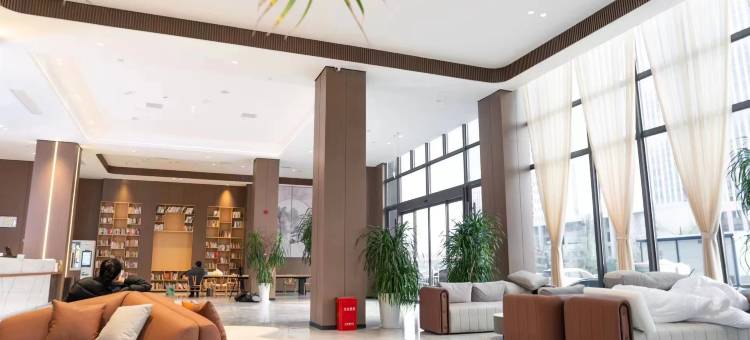 蓝湾酒店(泌阳铜山湖大道店)图片