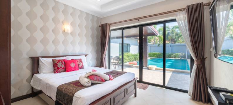 豪华梅费尔三卧室泳池度假别墅(Majestic 3BDR pool villa Mayfair)图片