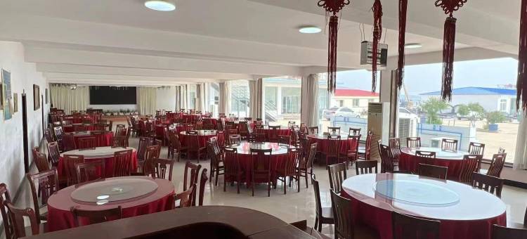 兴城鑫海假日酒店(海滨浴场店)图片