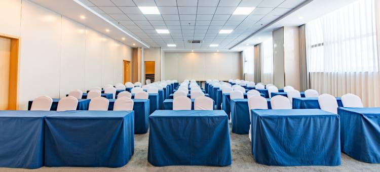 颐沐酒店(南浔吾悦广场店)图片