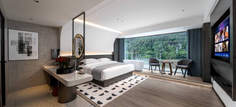 依山见酒店(十里画廊店)图片