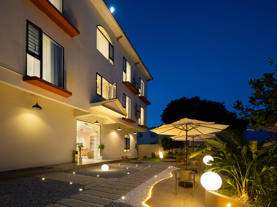 宸汐小筑民宿(万宁石梅湾环岛旅游公路店)