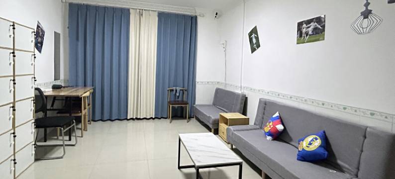 年少有为青年旅舍(广西大学地铁站店)图片