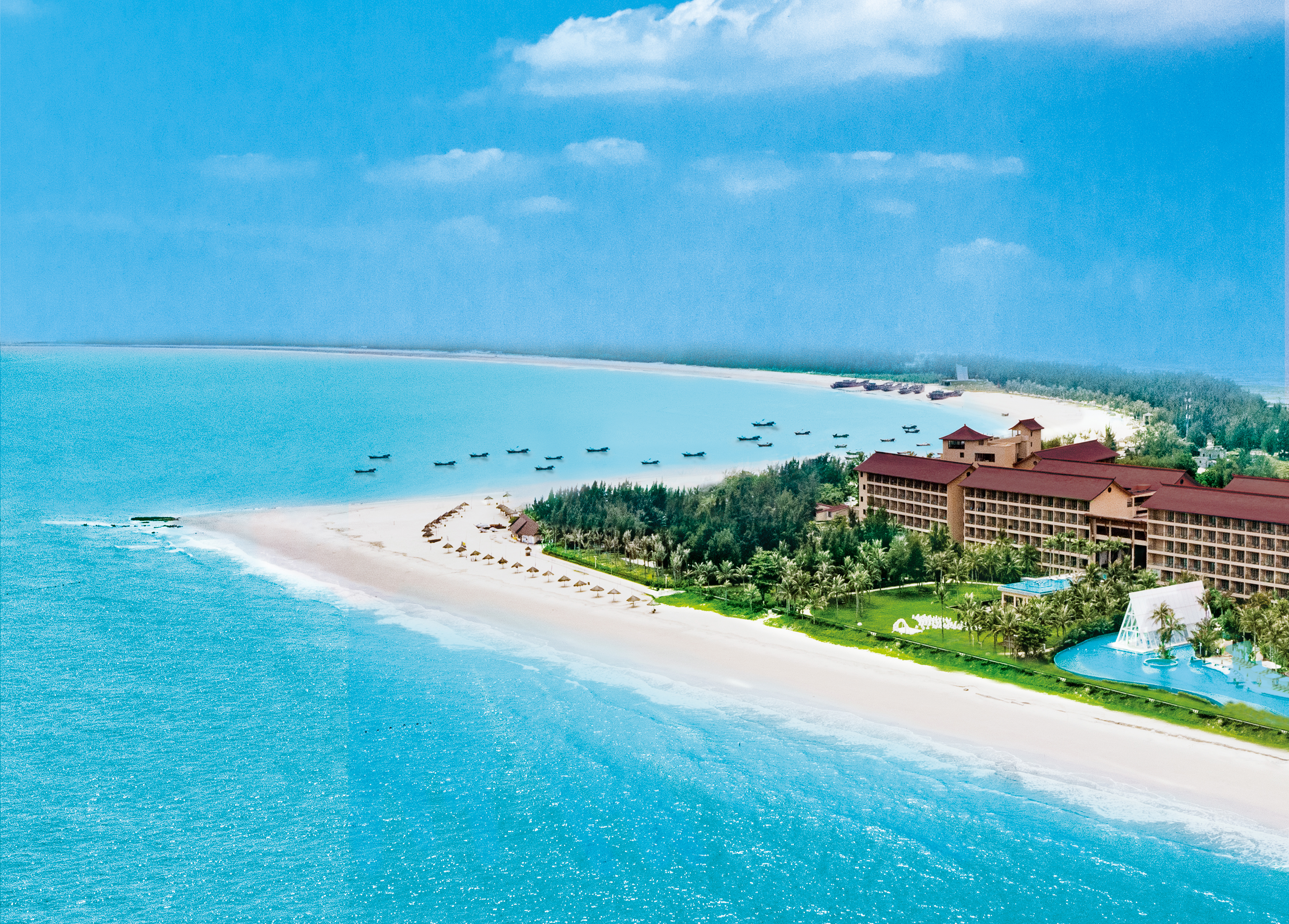 Sheraton Maoming Romantic Beach Resort Over view