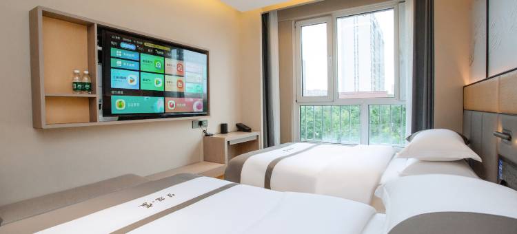 梦想家酒店(赤峰市妇产医院店)图片