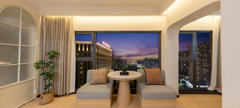 三秋美宿(方圆荟商场店)图片