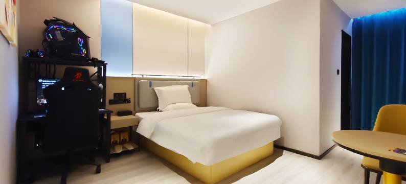 亚信电竞酒店(深圳松白路创维创新谷店)图片