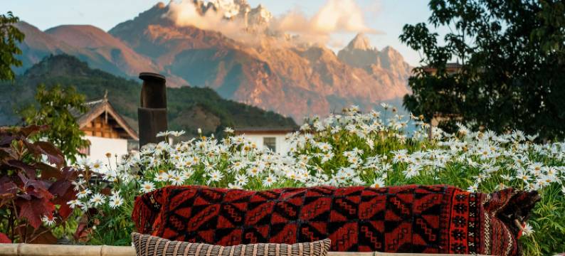 鹿仙堡良人小馆·雪山庭院观景民宿(束河古镇店)图片