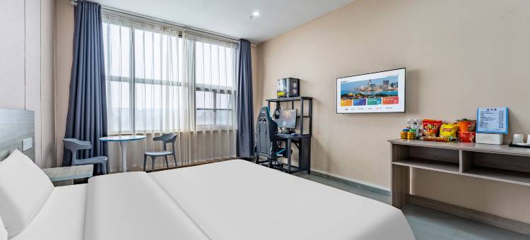 竞族电竞酒店(镇江金港生活广场店)图片