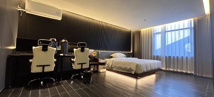 茂名昊铂尔电竞公寓(电白区人民政府店)图片