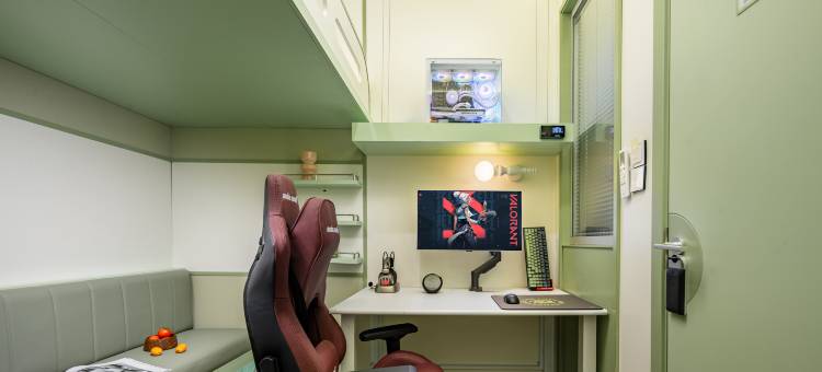 躺岛营电竞酒店胶囊舱(四川省政府春熙路店)图片