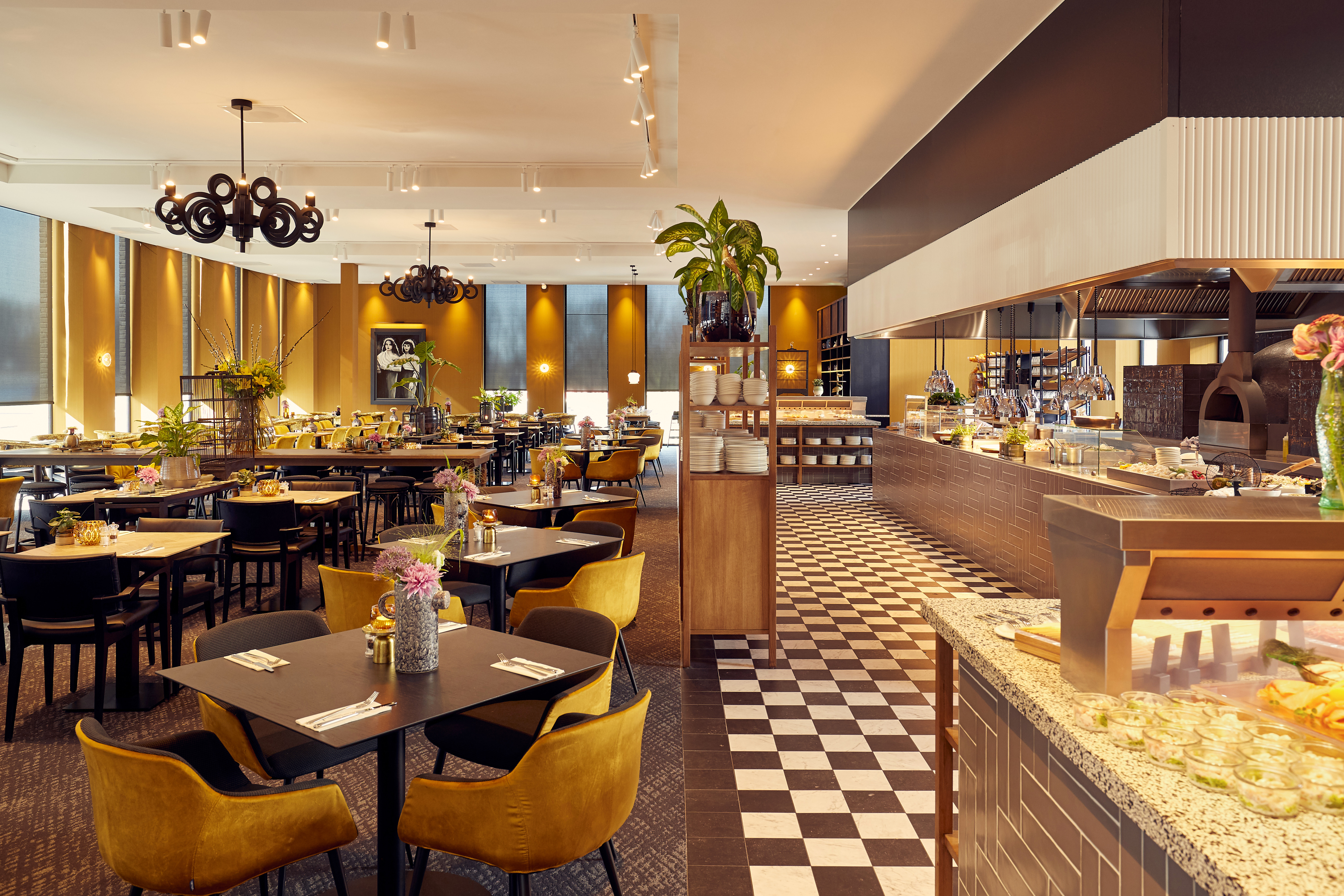 Van der Valk Hotel Amsterdam - Amstel Over view