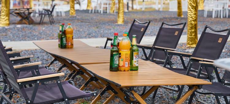 花筑·四月天花园酒店图片