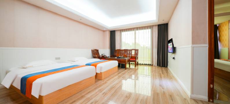 花好月圆主题酒店(新都城市广场店)图片