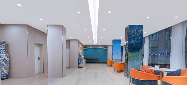 泊雅斯智能酒店(桂林荔浦中心广场店)图片