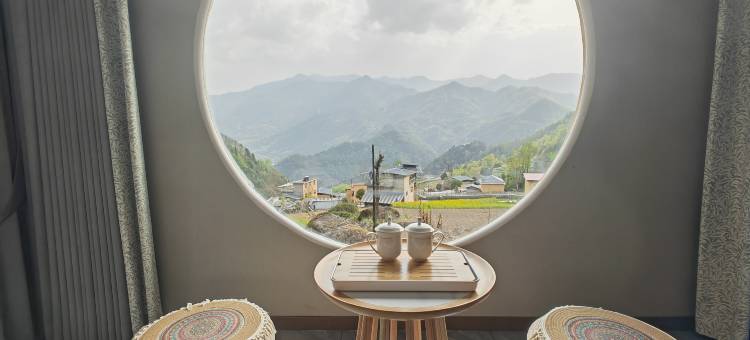 南宫山茶居图片