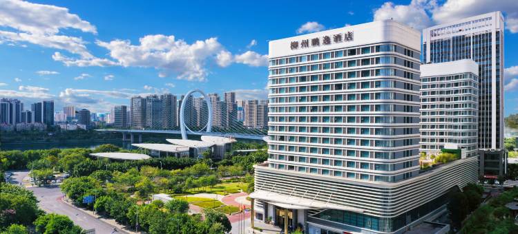 柳州鹏逸酒店(东堤码头窑埠古镇店)图片