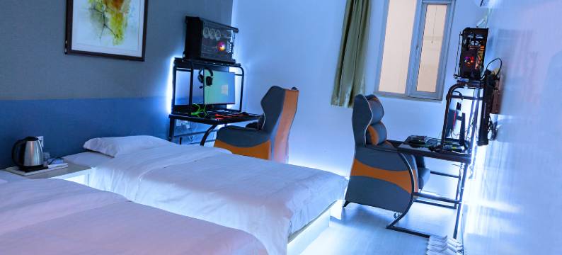 皇廷A+酒店(迁安店)图片