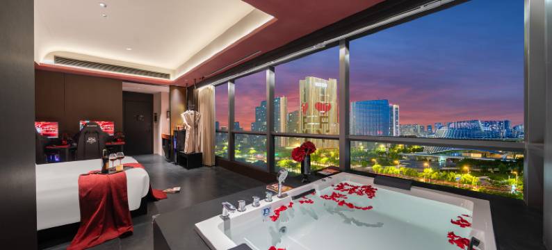 祥雨·ANCORA安可拉电竞艺术酒店(阜阳双清湾公园水街店)图片