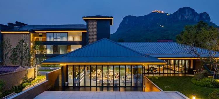 乐富强岱鳌山居图片