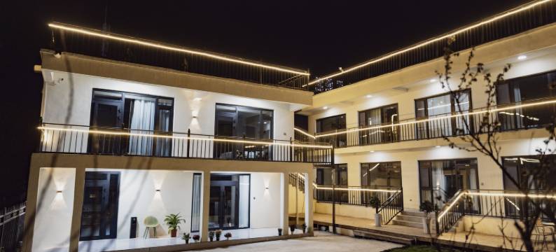 自然接触民宿(那拉提景区店)图片