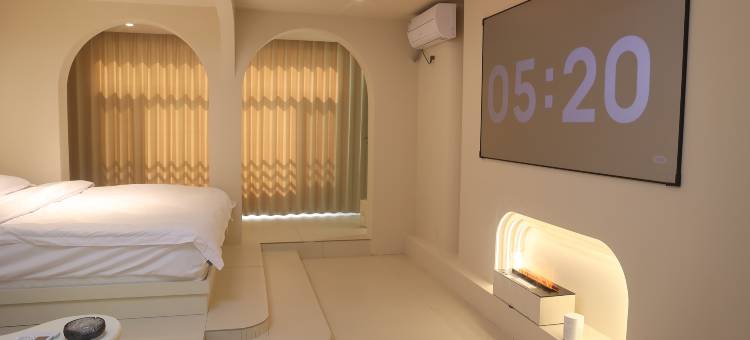 颜妍IView·设计感畅享轻奢宿(集宁一中榆树湾校店)图片