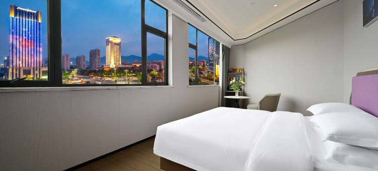 和光·ALIENSPACE外星人电竞酒店(象山客运东站博浪海港城店)图片