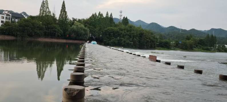 云里见山民宿(齐云山景区店)图片