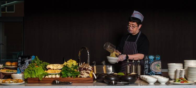 大连中山广场中山路亚朵S酒店图片