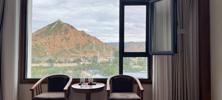 贡噶大酒店图片