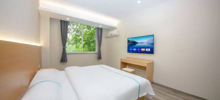 德阳玛吉阿米客栈(五洲广场工程大学店)图片