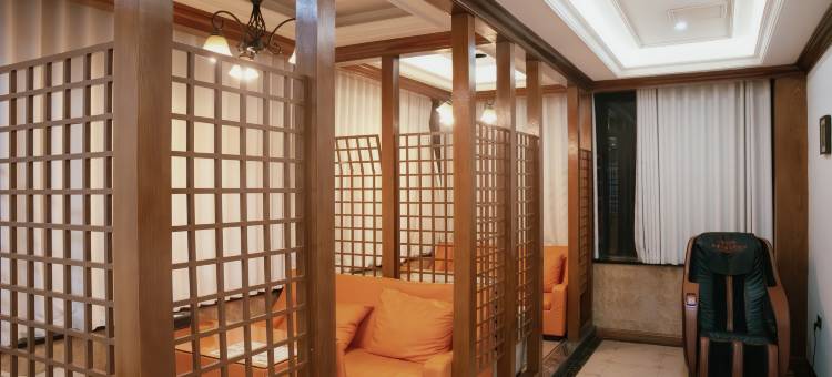 宏雲精品酒店(宝轮镇泗河子特色小吃街店)图片