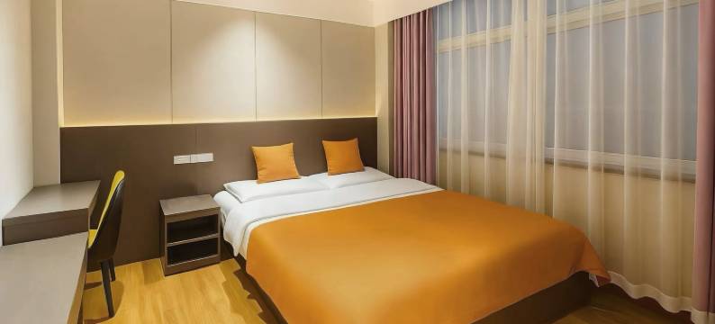 呼噜噜特色酒店(栾川老君山店)图片