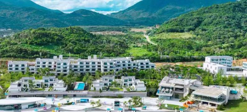 万宁日月湾中旅逐浪樾潮酒店图片