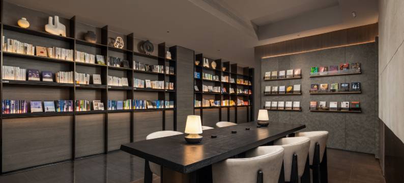 上海静安寺愚园路亚朵酒店图片