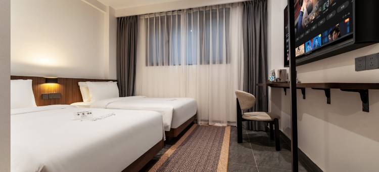 重庆山来江往酒店(解放碑洪崖洞店)图片