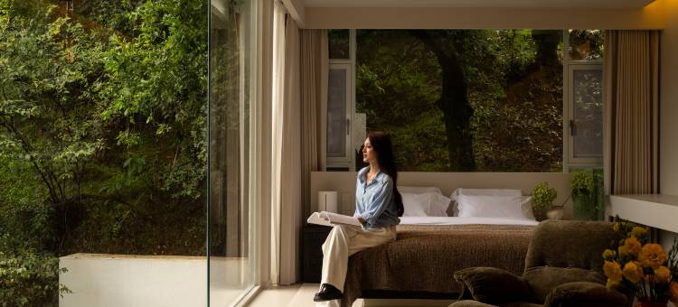 山野拾间·野奢天然温泉民宿(昆明阳宗海度假区店)图片