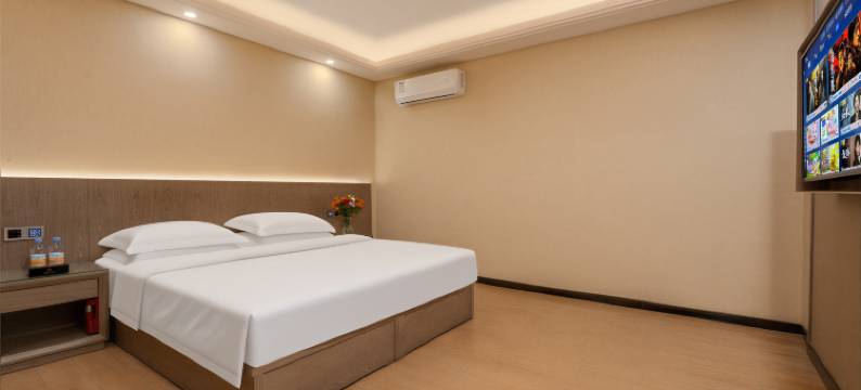 杭锦旗君鸿假日酒店图片